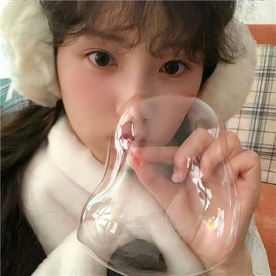 百媚千娇